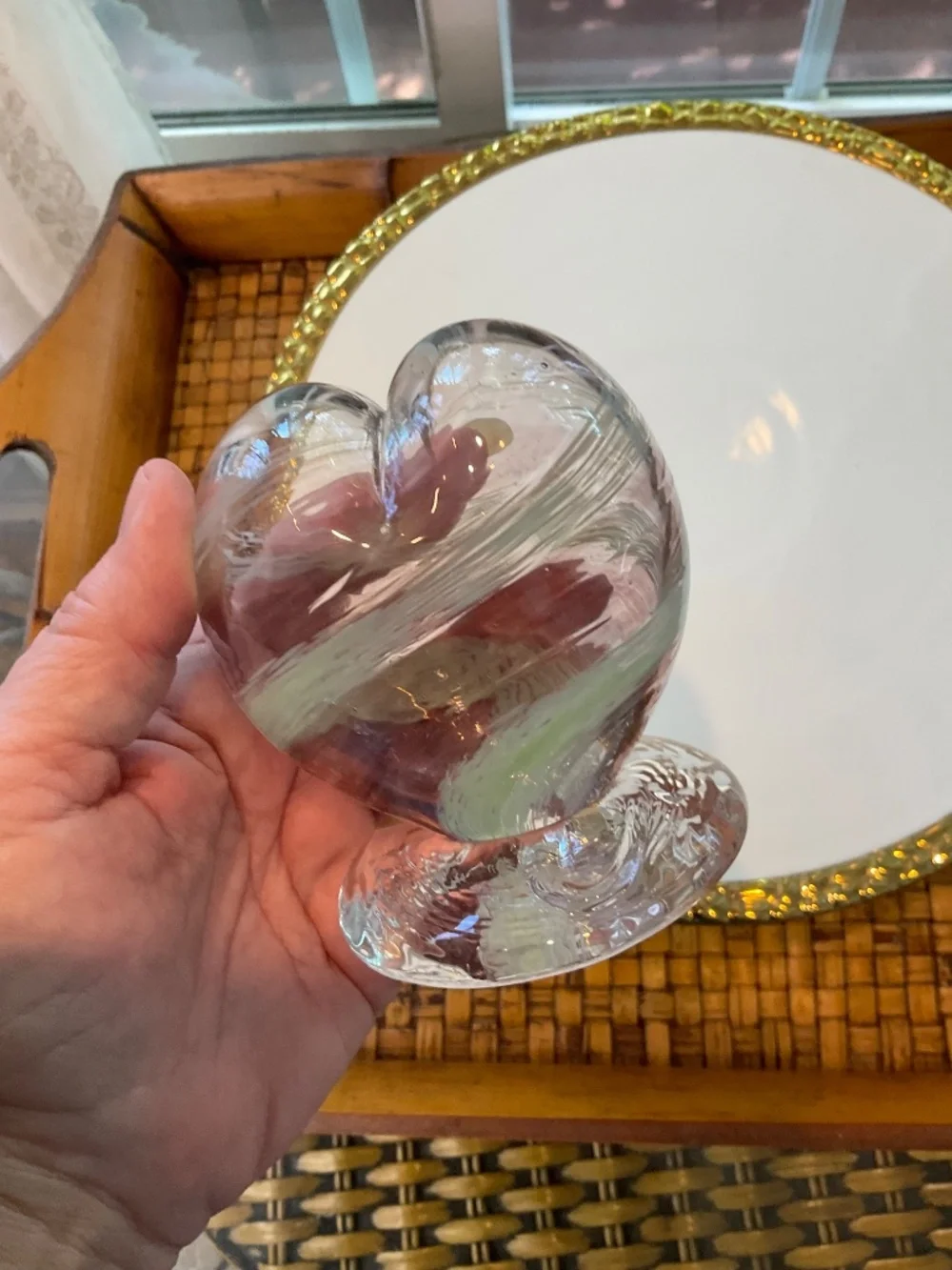 Beautiful Glass Heart ❤️ Sculpture Paperweight